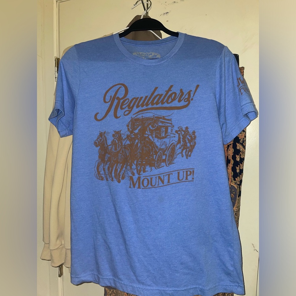 Womens medium Regulators! Mount Up! Graphic Tee - Blue